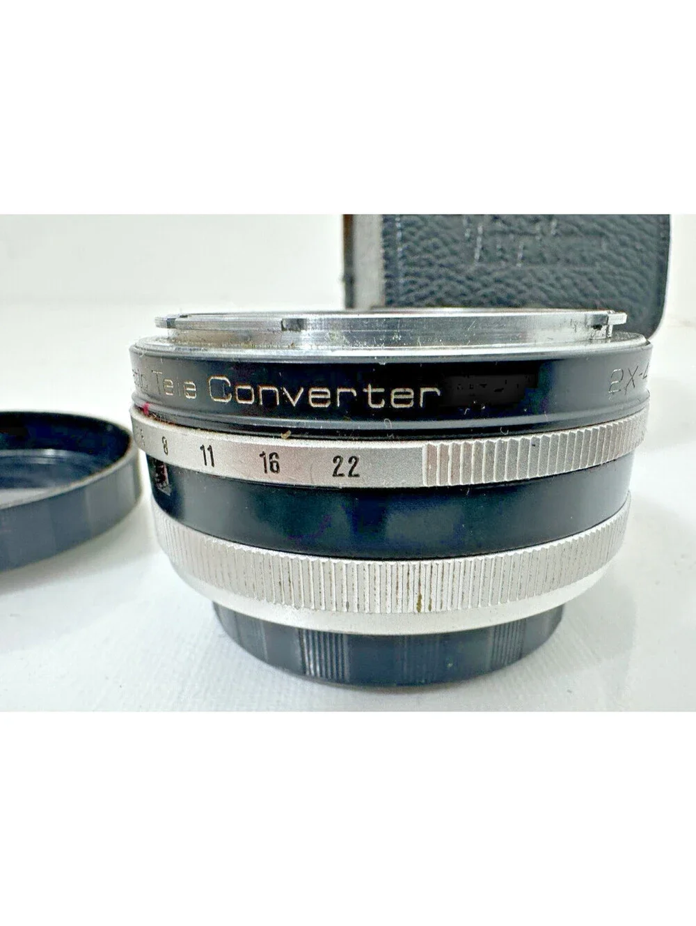 Vivitar Automatic Tele Converter 2X-4 FL-FD for Canon Manual Focus Lens w/ Case